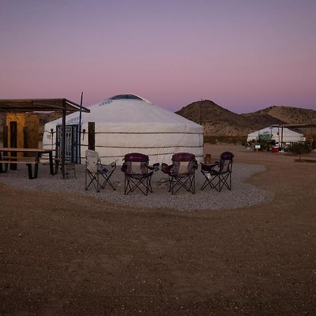 Family Style Star Gazing Yurt Hotel Twentynine Palms Ngoại thất bức ảnh