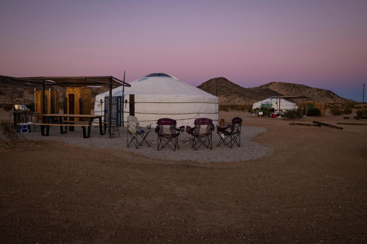 Family Style Star Gazing Yurt Hotel Twentynine Palms Ngoại thất bức ảnh